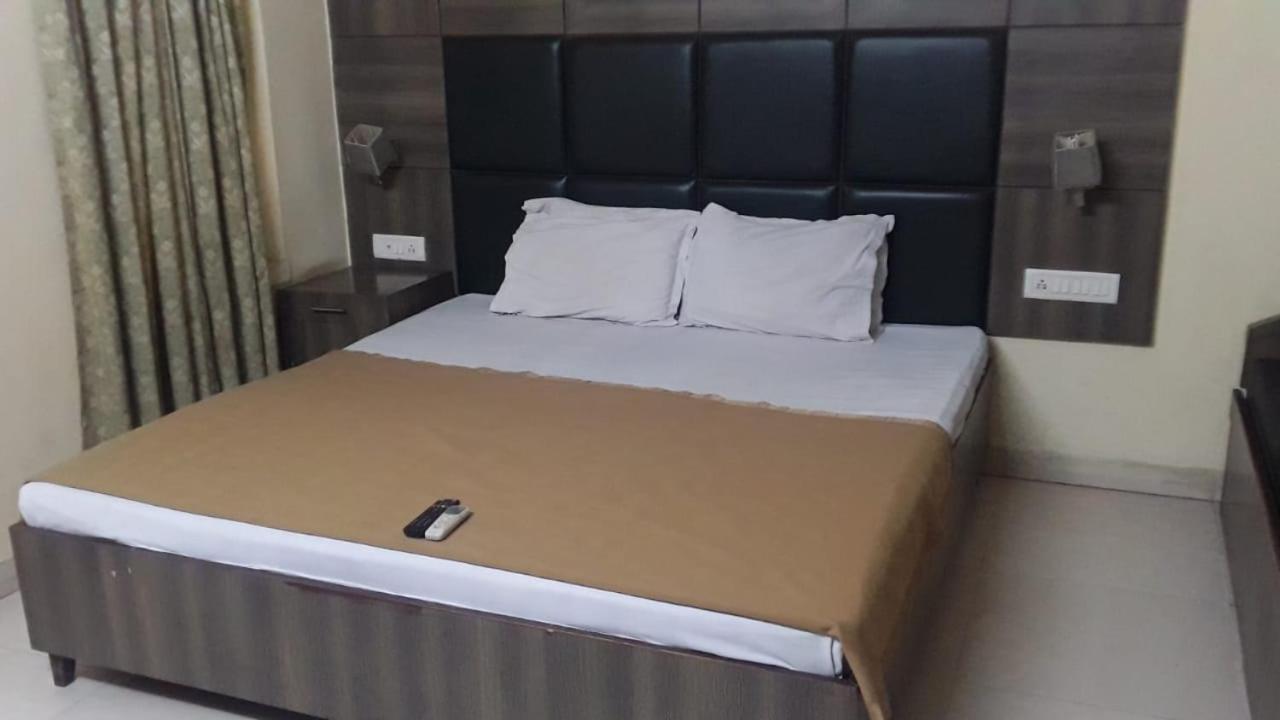 Hotel Shelter Tarapith Zewnętrze zdjęcie